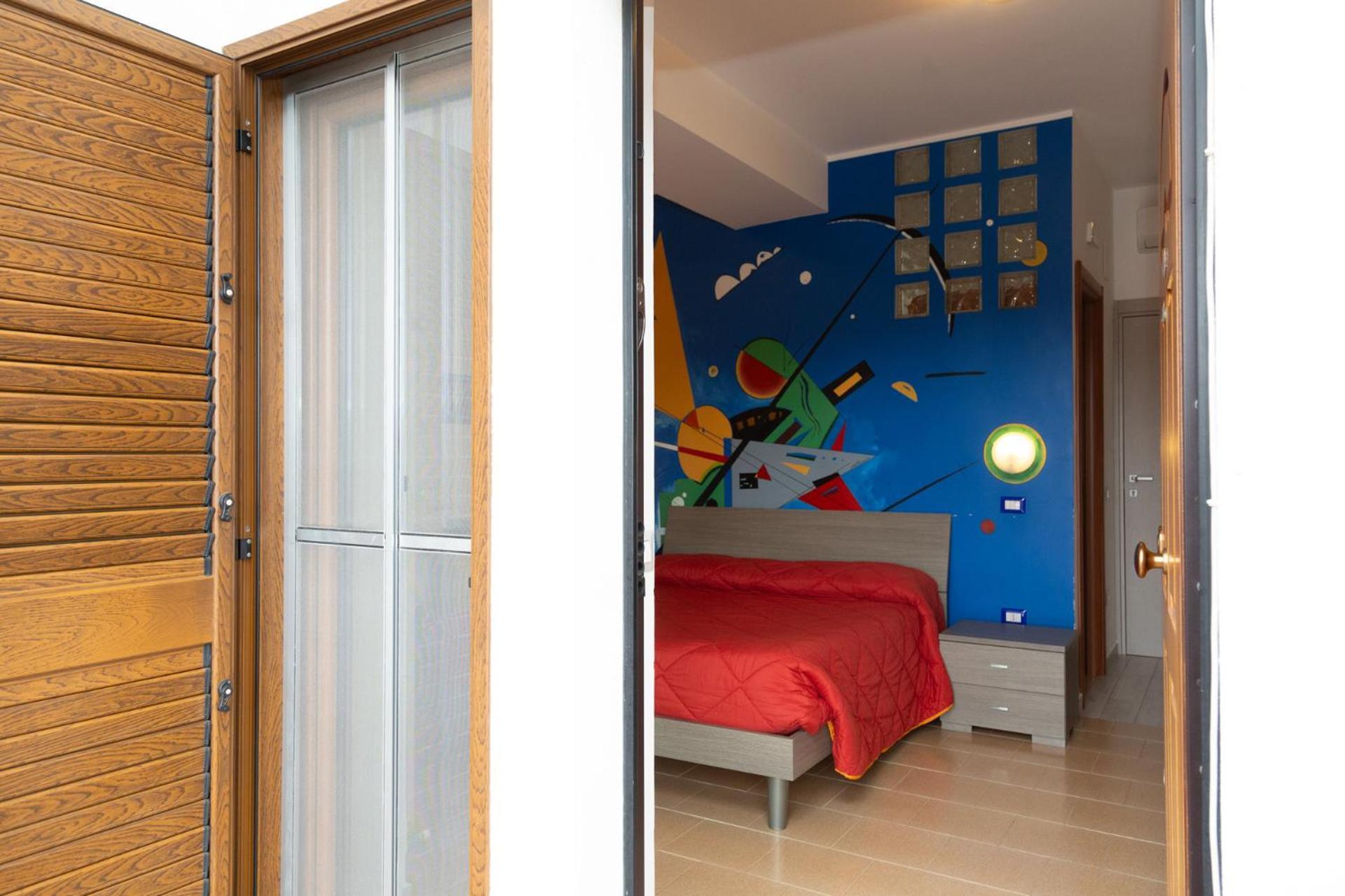La Dimora Degli Artisti Bed & Breakfast กาตันซาโร ภายนอก รูปภาพ