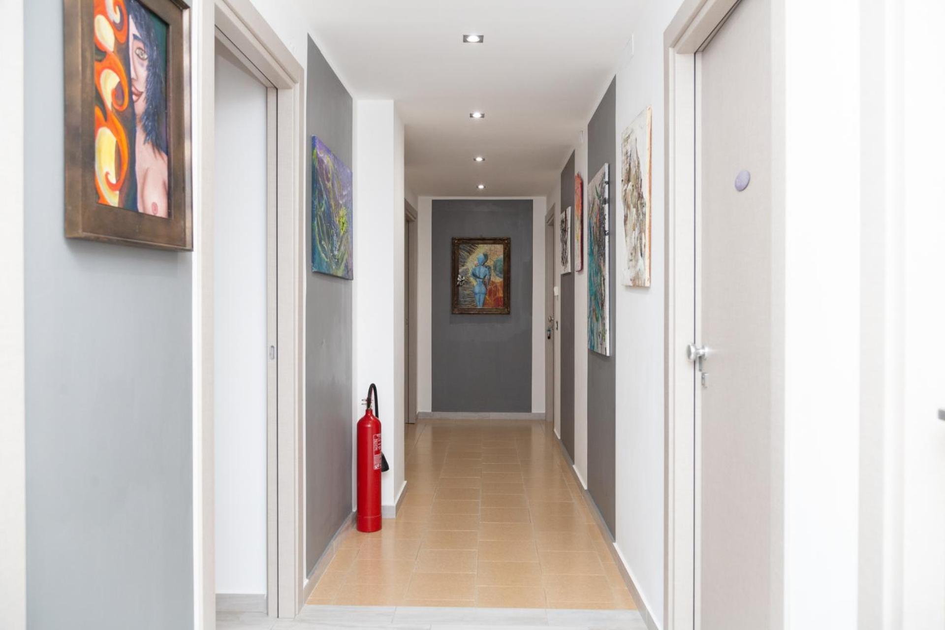 La Dimora Degli Artisti Bed & Breakfast กาตันซาโร ภายนอก รูปภาพ