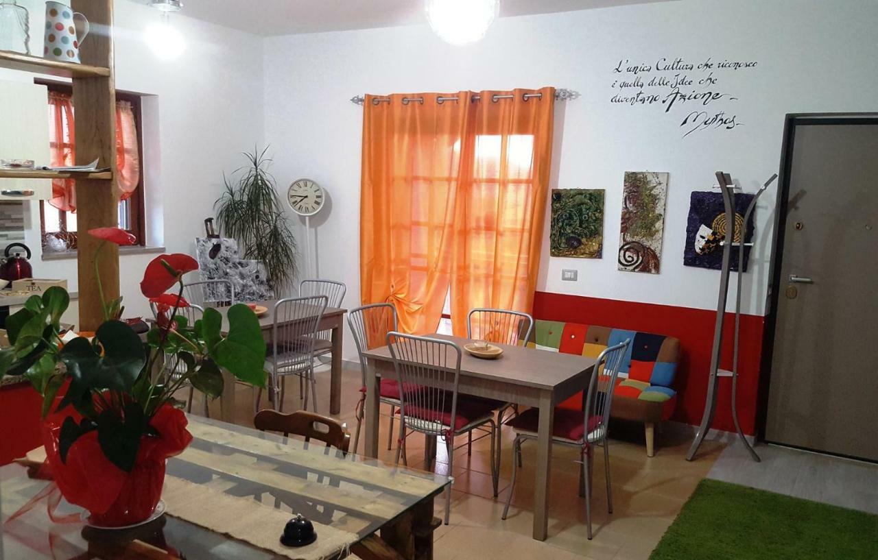 La Dimora Degli Artisti Bed & Breakfast กาตันซาโร ภายนอก รูปภาพ